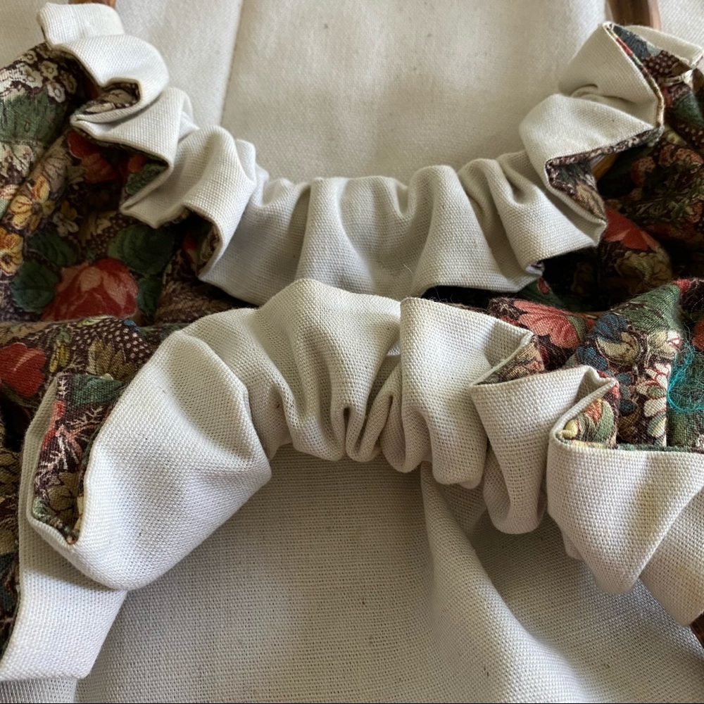 Handmade embroidered double sided bag - Picture 6 of 7